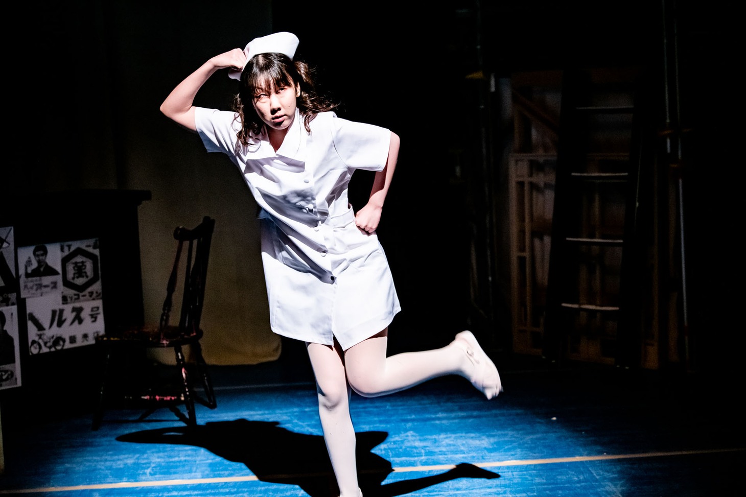 劇団「地蔵中毒」 無教訓意味なし演劇 vol.13「宴たけなわ 天高く円越える 孫世代」より。（撮影：塚田史香）