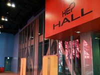 大阪・HEP HALLの外観。