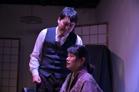 Nakayubi.-11「戦争前夜の作家たち」「是名優哉」より。(撮影:小嶋謙介)