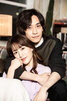 「オフ・ブロードウェイミュージカル『The Last 5 Years』」平間壮一＆花乃まりあペアのビジュアル。