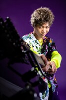 廣瀬真平扮する大崎。