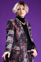 佐野大樹扮する六池。