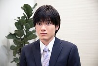 映画「シュウカツ5 就職という名のゲーム」より。