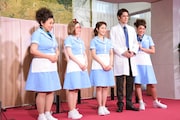 左から浦嶋りんこ、宮澤エマ、高畑充希、宮野真守、LiLiCo。