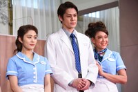 左から高畑充希、宮野真守、LiLiCo。