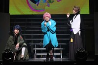 「『ヒプノシスマイク-Division Rap Battle-』Rule the Stage -track.2 replay-」より、シブヤ・ディビジョン“Fling Posse”の面々。