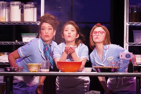 ミュージカル「WAITRESS ウェイトレス」より。(写真提供:東宝演劇部)