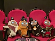 おでかけを楽しむLOVOTたち。