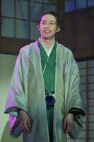 畠中恵「しゃばけ」シリーズ Presents「シャイニングモンスター～ばくのふだ」ゲネプロより。（撮影：鏡田伸幸）