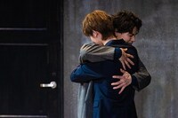 「舞台TWiN PARADOX『SONG STORY Vol.1』誕生日記念公演」より、演目C「タイムマシン」の様子。