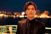 蒼木陣 1st写真集「夏音」（サンミュージックブレーン）より。