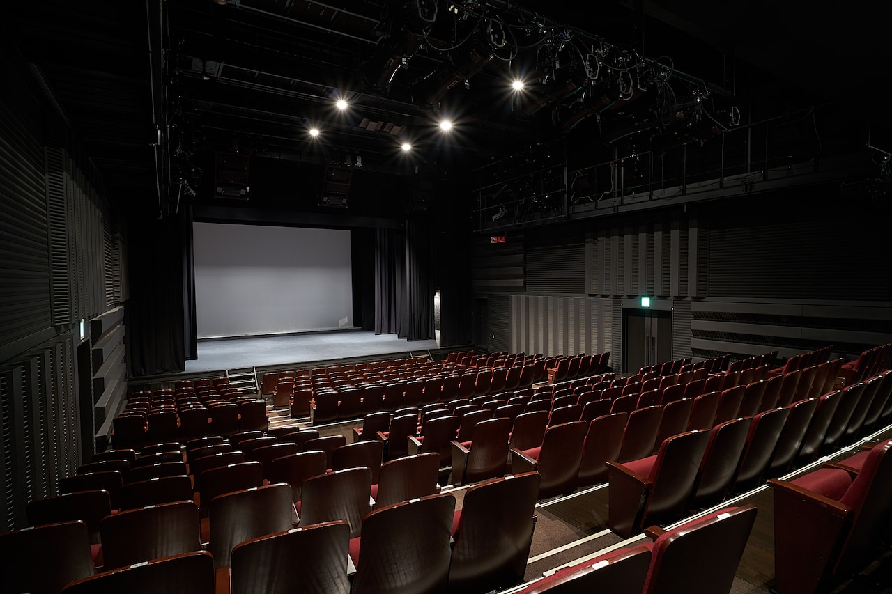 あうるすぽっとが2021年度ラインナップを発表、「テンペスト」延期公演や恒例企画など