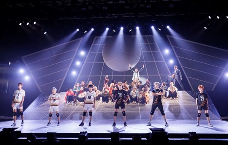 「ハイパープロジェクション演劇『ハイキュー!!』“頂の景色・2”」より。（Photo by GEKKO）
