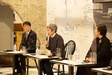 左から中貝宗治豊岡市長、平田オリザ、志賀玲子。（Photo by igaki photo studio）