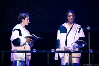 「FAKE MOTION 2021 SS LIVE SHOW」より。（撮影：田中聖太郎、立脇卓、渡邊玲奈 / 田中聖太郎写真事務所）