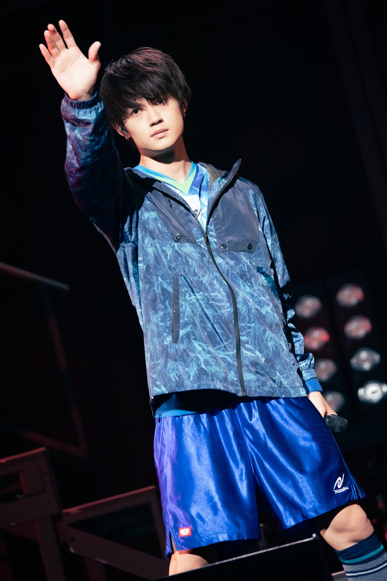 「FAKE MOTION 2021 SS LIVE SHOW」より。（撮影：田中聖太郎、立脇卓、渡邊玲奈 / 田中聖太郎写真事務所）