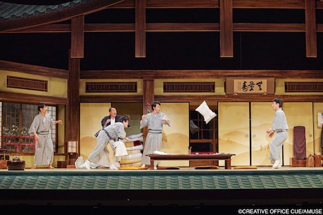 TEAM NACS 第17回公演「マスターピース~傑作を君に~」より。