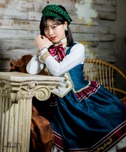 小林萌花扮するネネ。