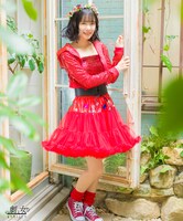 山崎夢羽扮するノゾミ。