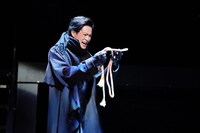ミュージカル「スリル・ミー」より、新納慎也扮する“彼”。（撮影：田中亜紀）