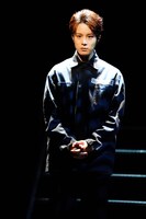 ミュージカル「スリル・ミー」より、田代万里生扮する“私”。（撮影：田中亜紀）