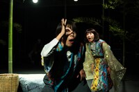 世界劇団「ひとよひとよに呱々の声」より。