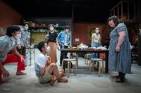 やしゃご「ののじにさすってごらん」より。（c）bozzo