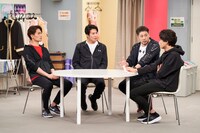 「オリジナルミュージカルコメディ 福田雄一×井上芳雄『グリーン&ブラックス』」#49より。