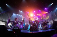 「『錆色のアーマ』外伝 -碧空（あお）の梟-」より。