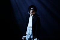 舞台「文豪ストレイドッグス DEAD APPLE」より。