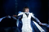 舞台「文豪ストレイドッグス DEAD APPLE」より。