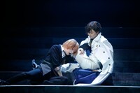 舞台「文豪ストレイドッグス DEAD APPLE」より。