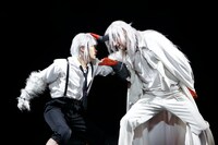 舞台「文豪ストレイドッグス DEAD APPLE」より。