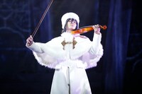 舞台「文豪ストレイドッグス DEAD APPLE」より。