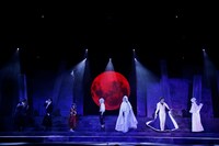 舞台「文豪ストレイドッグス DEAD APPLE」より。