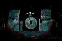 舞台「文豪ストレイドッグス DEAD APPLE」より。