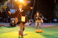 True Colors CIRCUS SLOW CIRCUS PROJECT「T∞KY∞～虫のいい話～」より。（撮影：冨田了平 / 提供：日本財団 DIVERSITY IN THE ARTS）