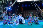 True Colors CIRCUS SLOW CIRCUS PROJECT「T∞KY∞～虫のいい話～」より。（撮影：冨田了平 / 提供：日本財団 DIVERSITY IN THE ARTS）
