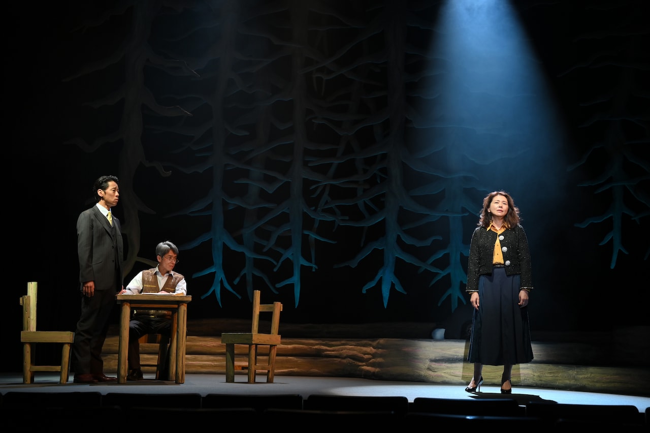 小泉今日子が“いくつもの顔”を持つ女を演じる、ゴツプロ！「向こうの果て」開幕