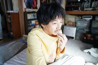 「in-side-out」より。