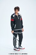 毎熊宏介扮する神尾アキラ。