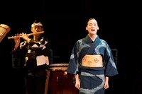 「ワン・アース・ツアー～鼓」より。（撮影：岡本隆史）