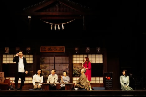 「そこそこ本格ミステリ『照くん、カミってる！～宇曾月家（うそつきけ）の一族殺人事件～』」より。（撮影：田中亜紀）