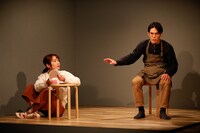 劇団競泳水着 第20回公演「夜から夜まで」より。（撮影：下田直樹）