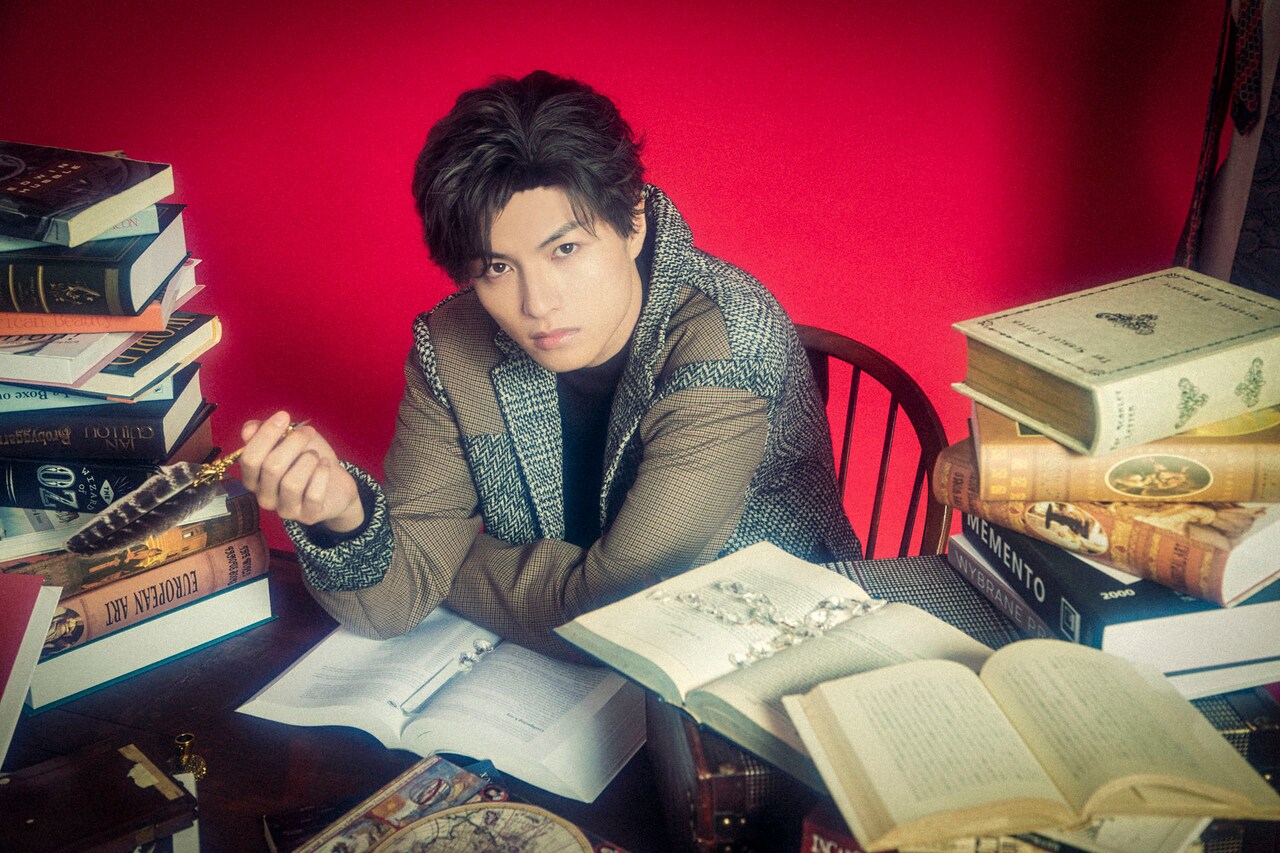 「まわれ！無敵のマーダーケース!!」小南光司・西葉瑞希ら全出演者のビジュアル公開