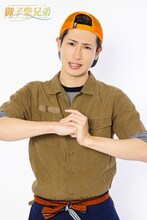 新井雄也扮する坂口勇気。