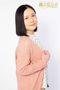 浅田光扮する御子柴香織。
