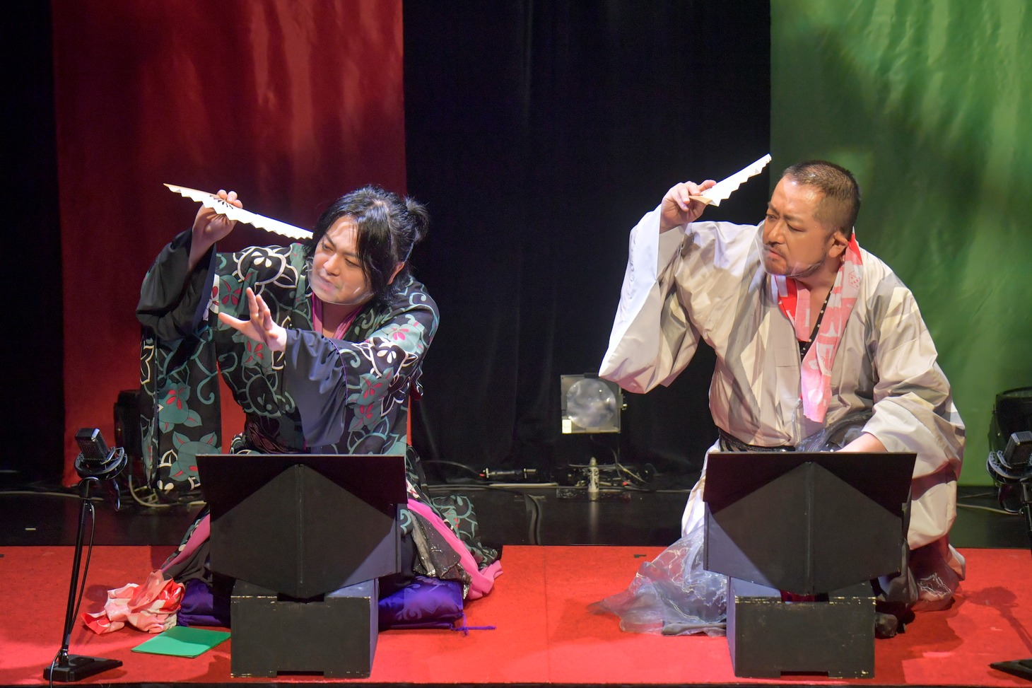 「ハンサム落語2021」より。（撮影：鏡田伸幸）