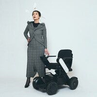 我妻マリ×ヴィンテージファッション×WHILL