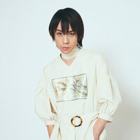 りゅうちぇる×妊婦体験ベルト×MIKAGE SHIN